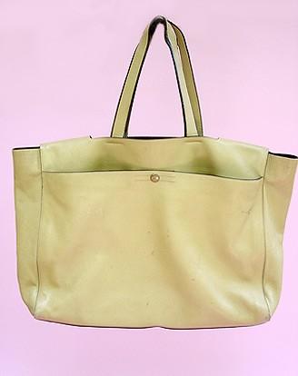 90S PRADA 
LEATHER WHEAT TOTE